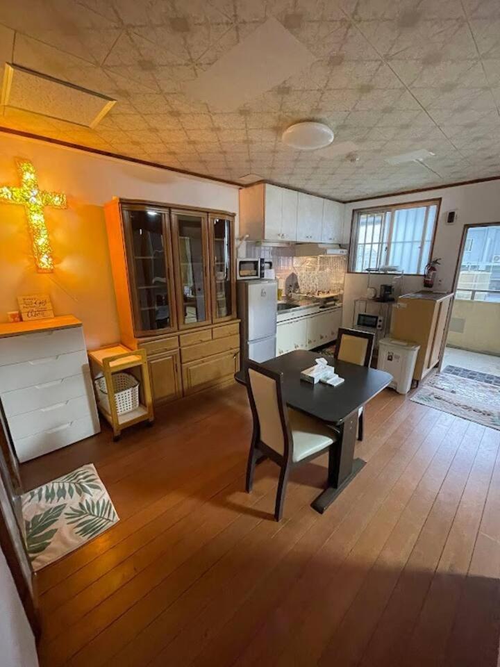 Miyagi Apartment Tomari 那霸 外观 照片